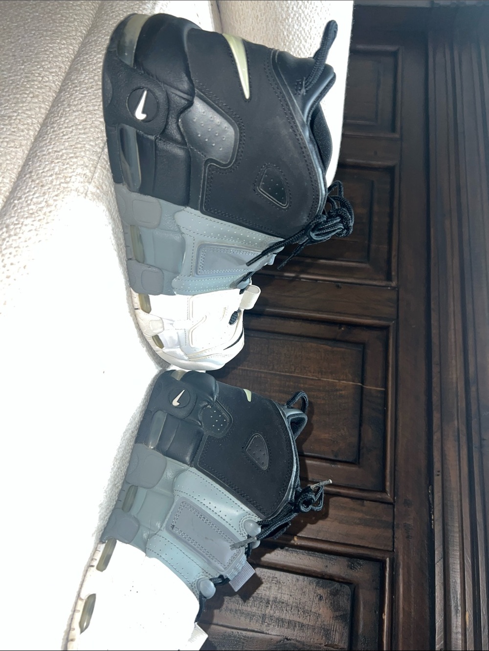Nike Air More Uptempo - Picture 2 of 3